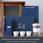 Guan Shan Tea Ritual Set — in use