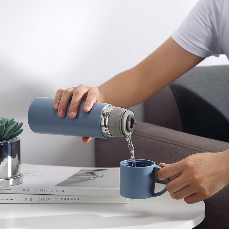 Editor's Insulated Flask — anatomy detail