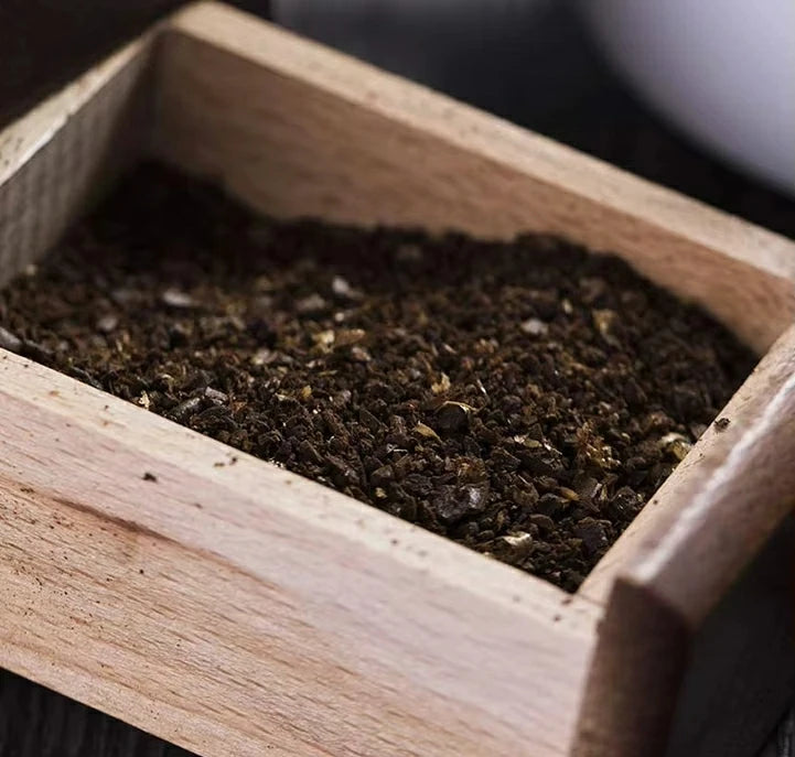 The Atelier Manual Burr Grinder 3