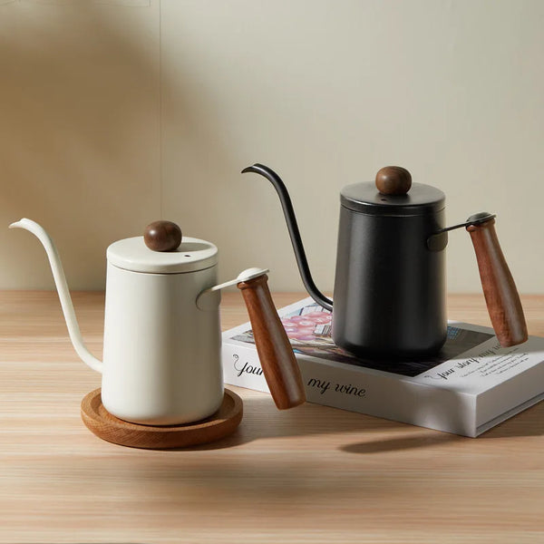 The Atelier Gooseneck Kettle 1
