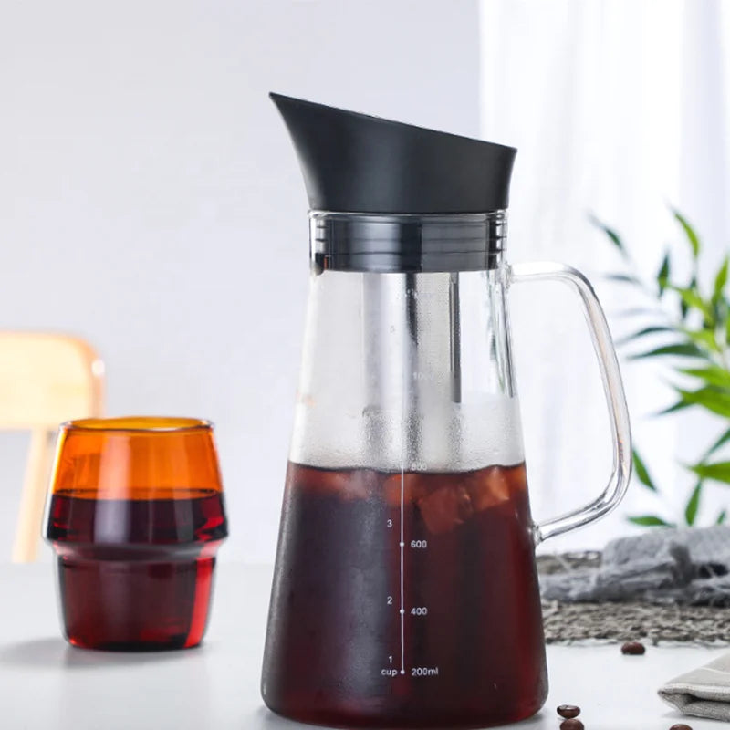 The Atelier Cold Brew Carafe 1