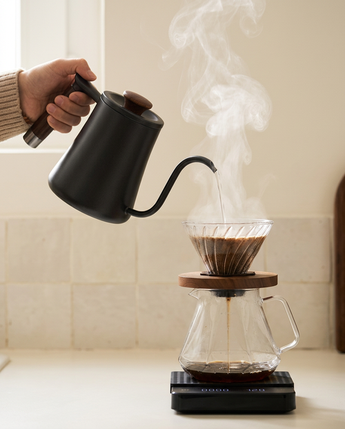Artisan Brew Collection — action_steam_pour