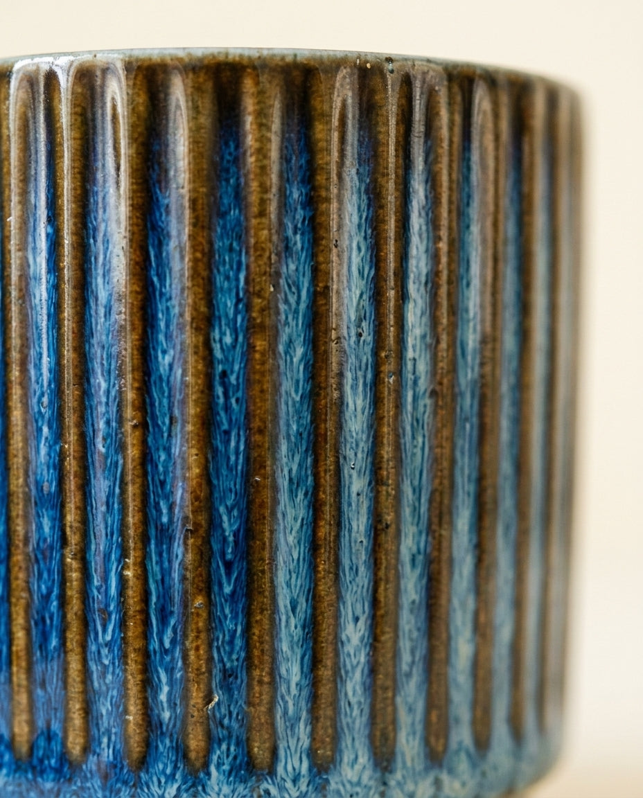 Atelier Fluted Mug — macro_detail