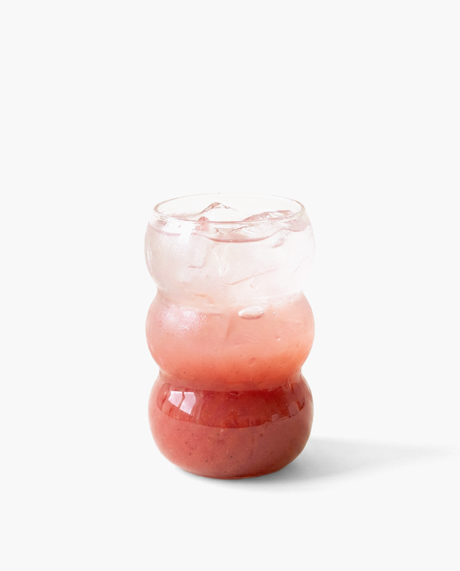 Cascade Clear Tumbler, studio photo