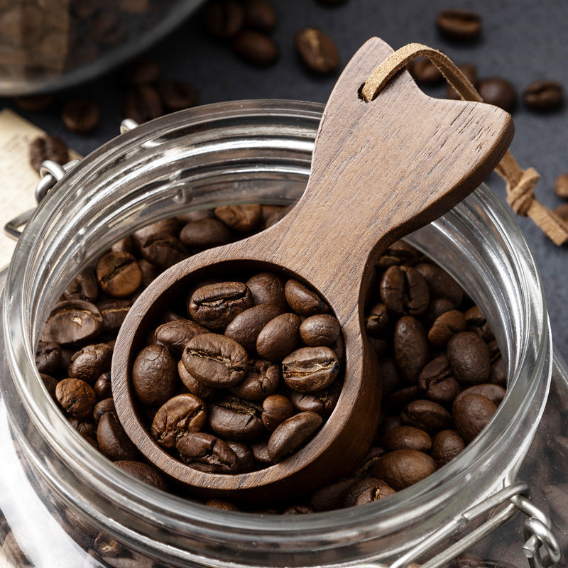 Pescara Measuring Spoon — macro texture